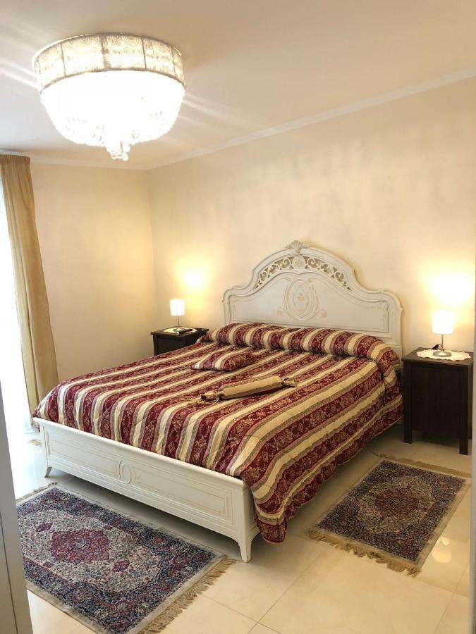 גיארדיני נאקסוס Atticus Apartment מראה חיצוני תמונה