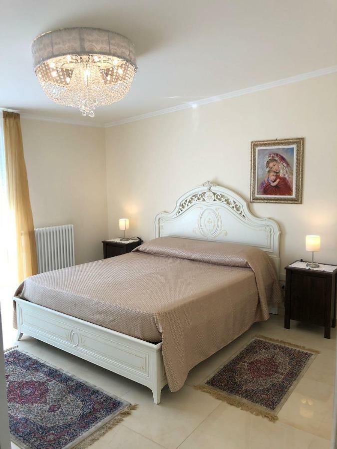 גיארדיני נאקסוס Atticus Apartment מראה חיצוני תמונה