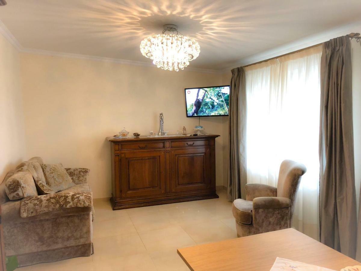 גיארדיני נאקסוס Atticus Apartment מראה חיצוני תמונה